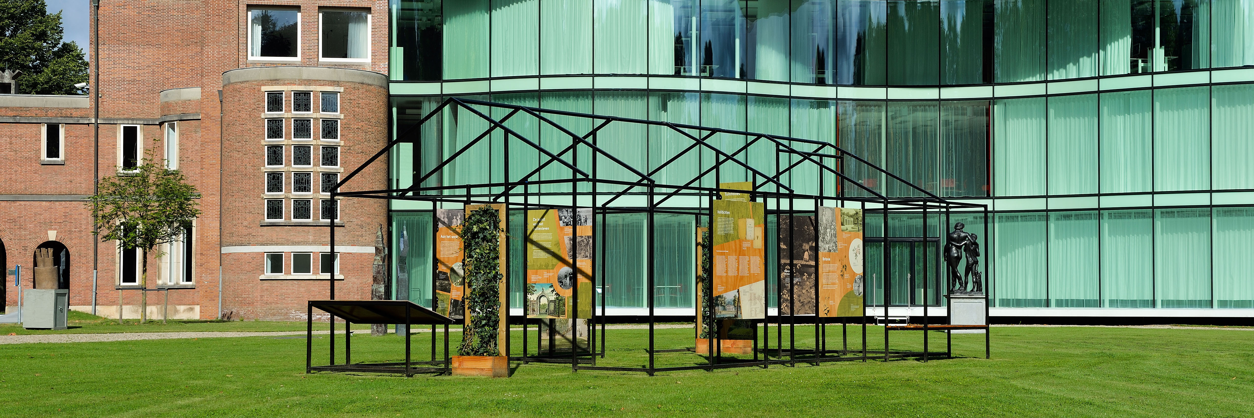 Tentoonstelling Binnenstebuiten