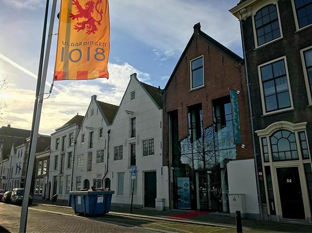 Image for Dit jaar viert #Vlaardingen dat 1000 (dui-zend) jaar geleden de Slag bij Vlaardingen plaatsvond. @museumvlaardingen viert dat vanaf 6 april met familietentoonstelling #BoerEnBurcht. #1018