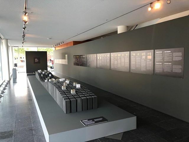 Image for Vandaag openden we Vrij?! In @centreceramique, Maastricht. Een tentoonstelling met verhalen over (on)vrijheid. Tot oktober te zien!