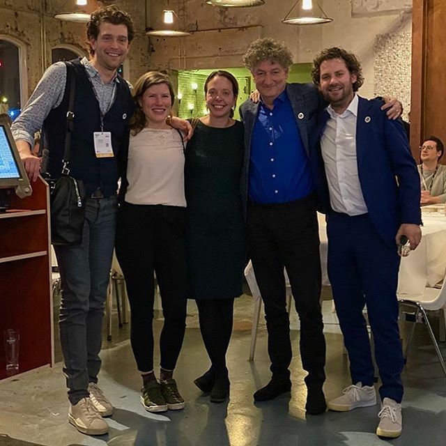 Image for We hebben met #RembrandtPrivé, de derde prijs gewonnen bij de @vrdayseurope HALO awards. We werkten hiervoor samen met @orbamsterdam om voor het @stadsarchief bij de tentoonstelling ook een AR applicatie te maken.